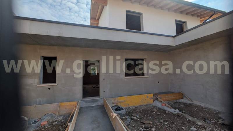 VILLA A SCHIERA INDIPENDENTE - ULTIMA DISPONIBILITA' 